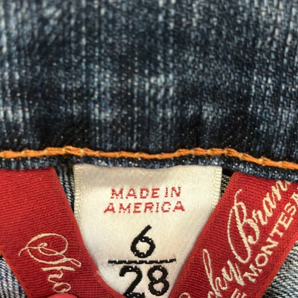 Lucky Brand Bermuda Shorts - Picture 5 of 10
